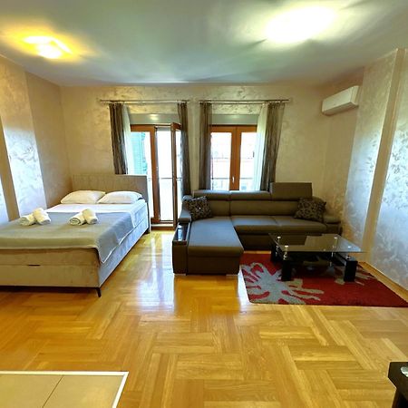 Renta Stanovi Podgorica Apartment Exterior foto